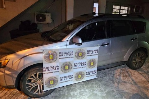 Brigada Militar prende dois homens por receptação e apreende grande quantidade de fios de cobre, em São José do Norte.